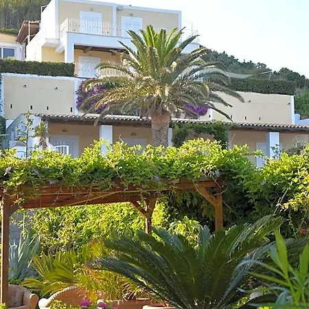 Agave E Ginestra 3* Βεντοτένε