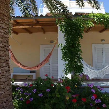 Agave E Ginestra 3* Ventotene