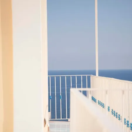 Agave E Ginestra 3* Ventotene