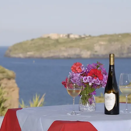 Agave E Ginestra 3* Ventotene